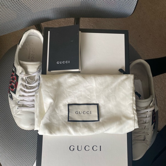 Gucci Snake leather sneakers - Picture 3 of 12